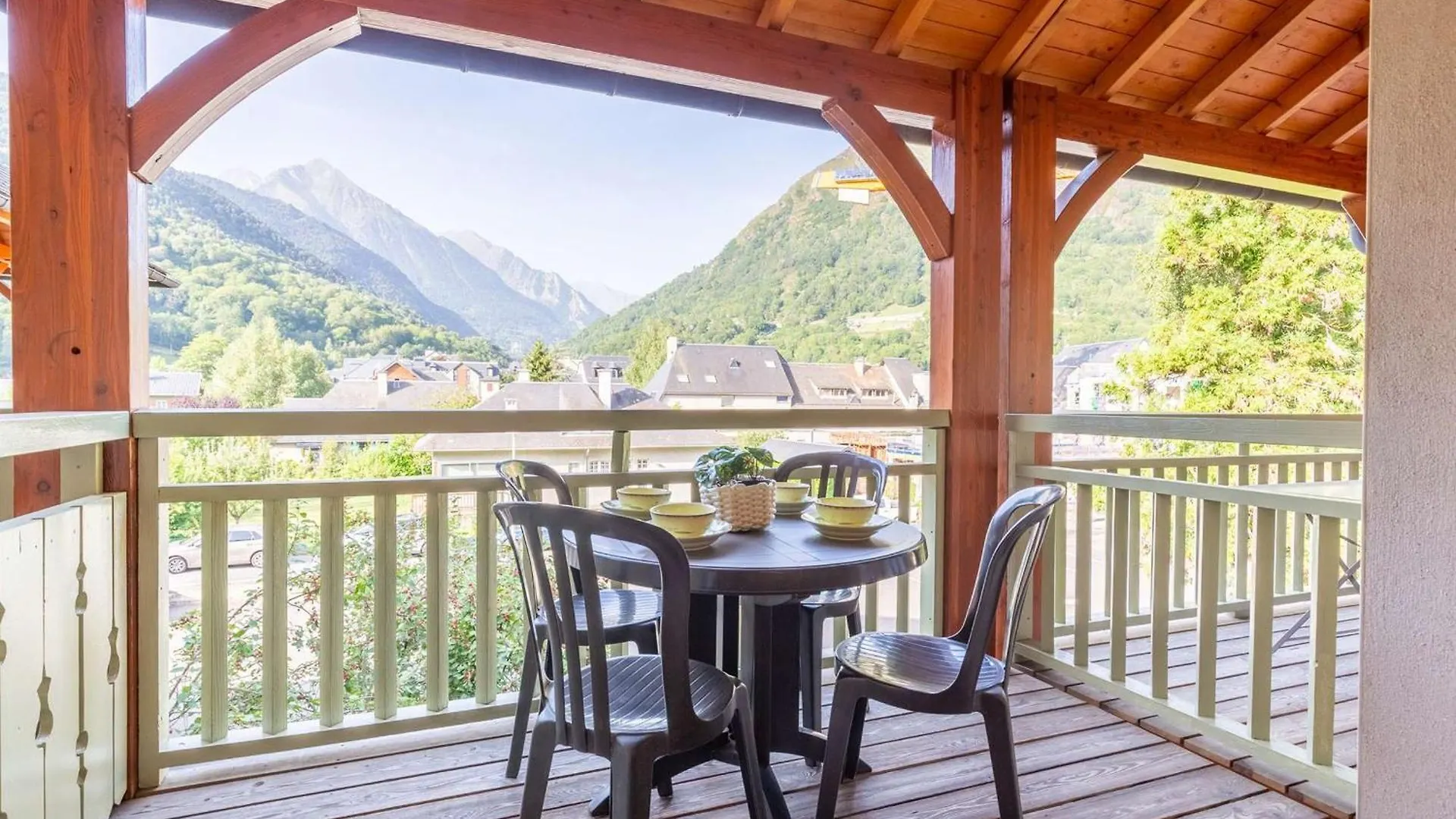 Appartement De 70 M² Au Centre-Ville Avec Piscine, Hammam, Sauna Et Balcon Bien Expose - Fr-1-296-392 Saint-Lary-Soulan