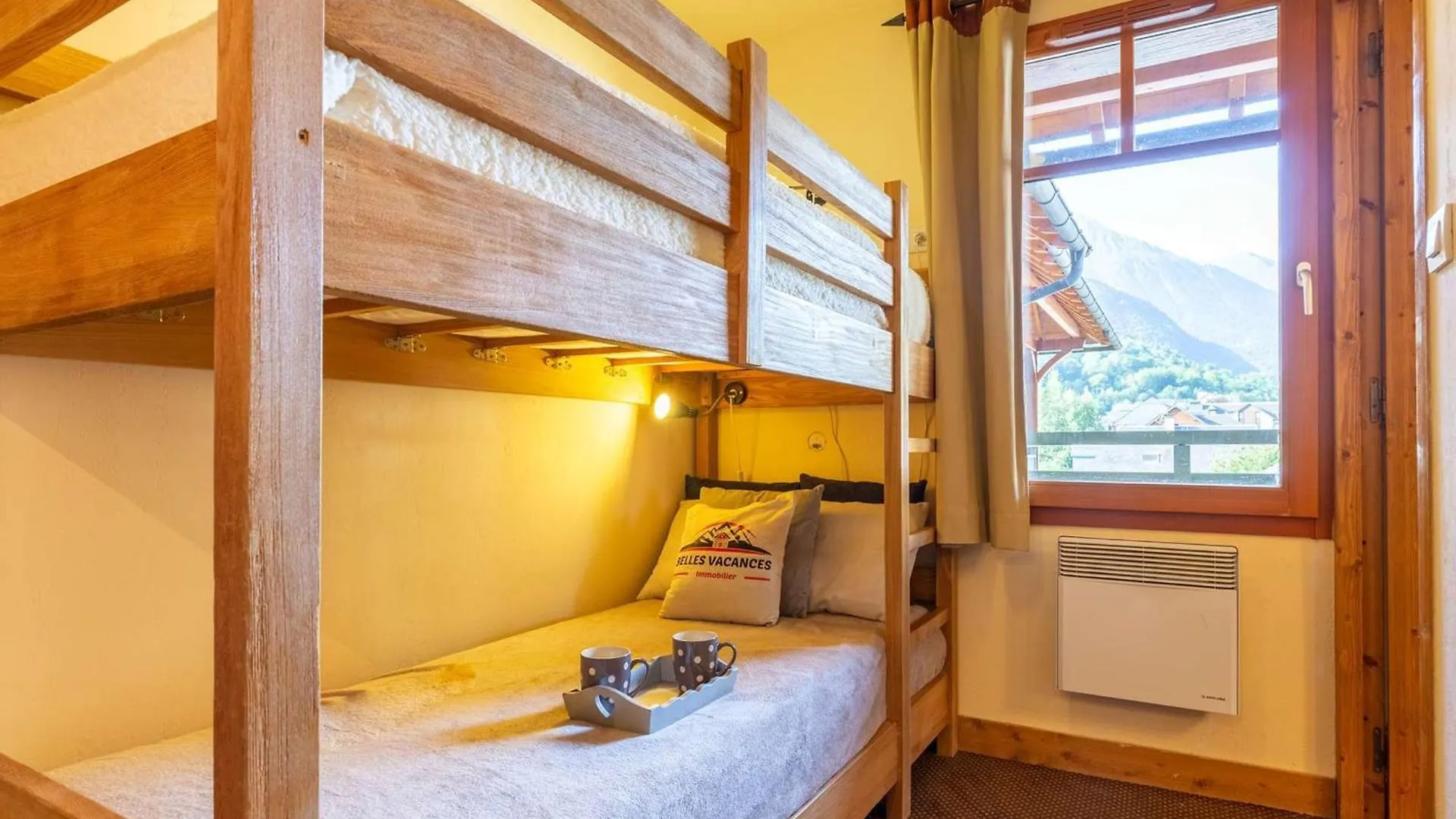 Appartement De 70 M² Au Centre-Ville Avec Piscine, Hammam, Sauna Et Balcon Bien Expose - Fr-1-296-392 Saint-Lary-Soulan