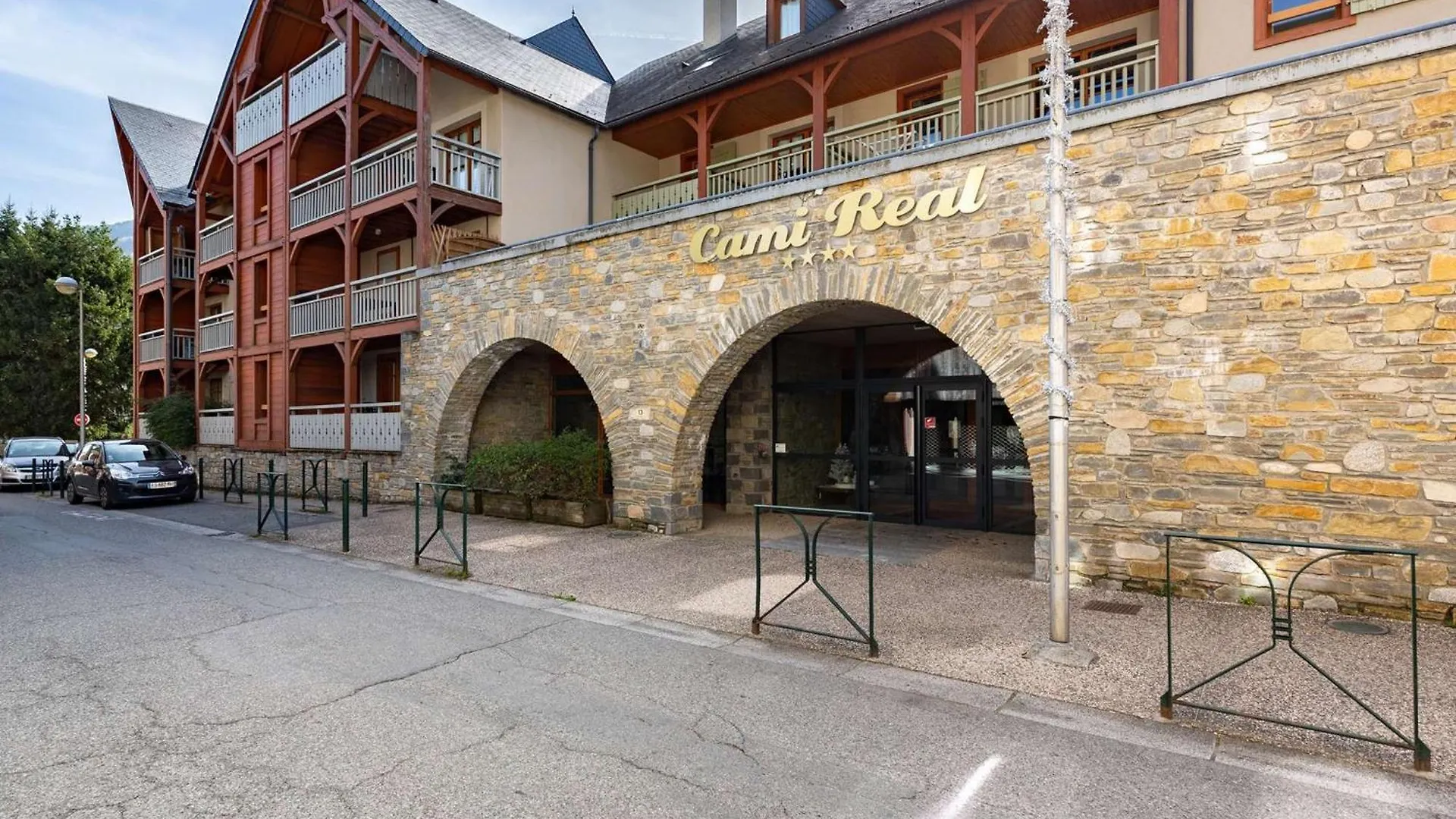 Apartment Appartement De 70 M² Au Centre-Ville Avec Piscine, Hammam, Sauna Et Balcon Bien Expose - Fr-1-296-392 Saint-Lary-Soulan France