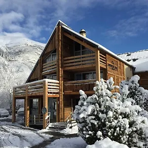 3* Hotel Neste De Jade